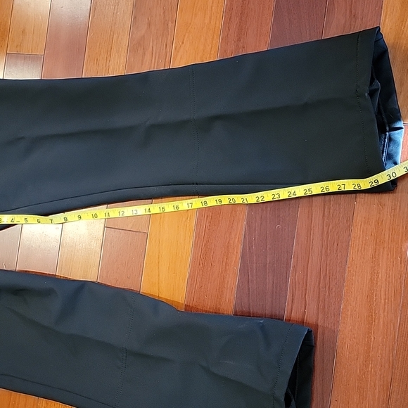 Obermeyer Ladies Ski Pants - Size 10 - Picture 6 of 9